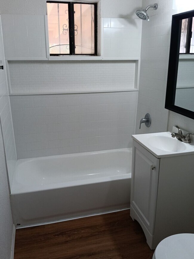 Building Photo - 1613 53rd St NW