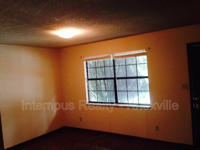 Building Photo - 4308 Bounds Rd NW