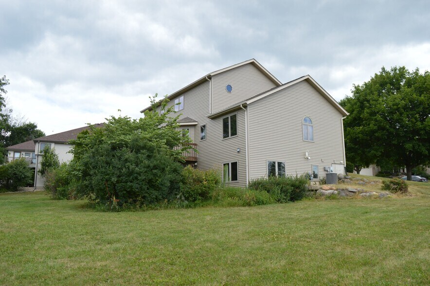 Building Photo - 7475 Indigo Cir