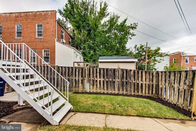 Building Photo - 6203 8th St NW