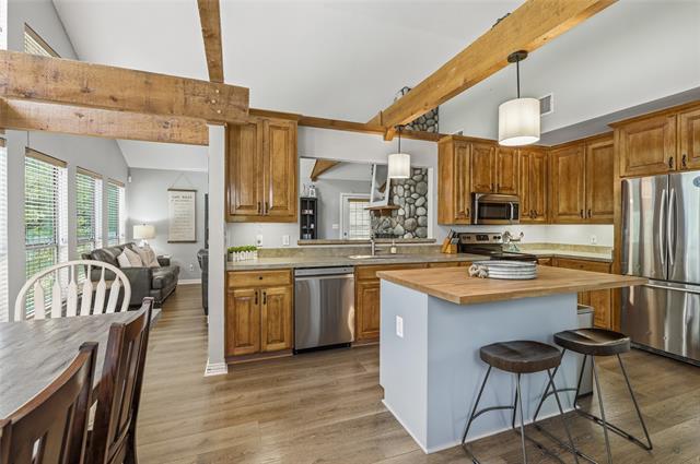 Building Photo - 5 Juanita Dr