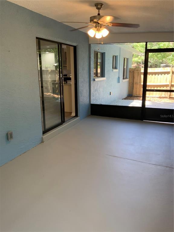 Building Photo - 14597 Vista Ln