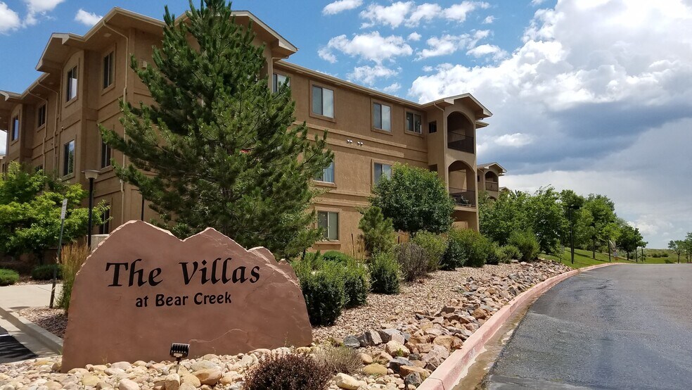 Primary Photo - 1610 Little Bear Creek Pt
