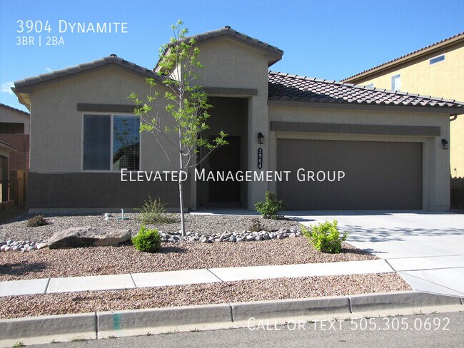 Building Photo - 3904 Dynamite-