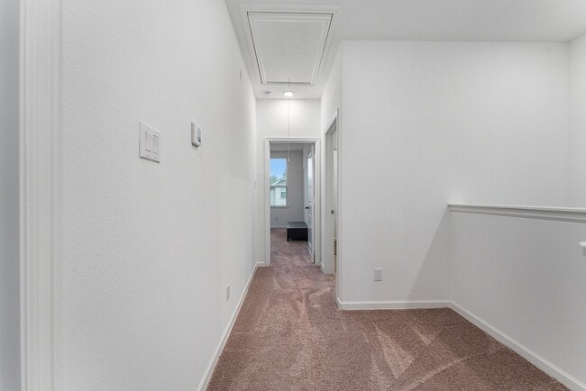 Building Photo - 516 Bristol Tide Ct