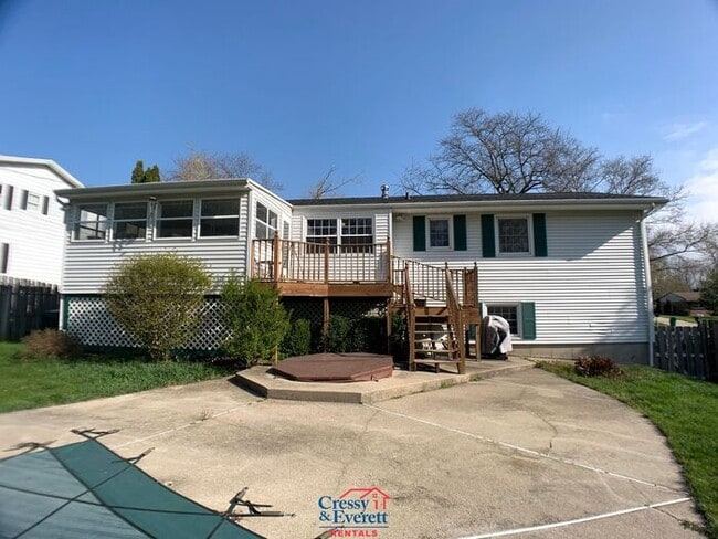 Building Photo - Spacious Niles Single Family