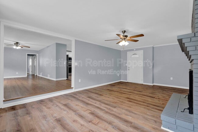 Building Photo - 2315 Shancey Ln