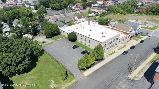 Building Photo - 831-831 Adams Ave
