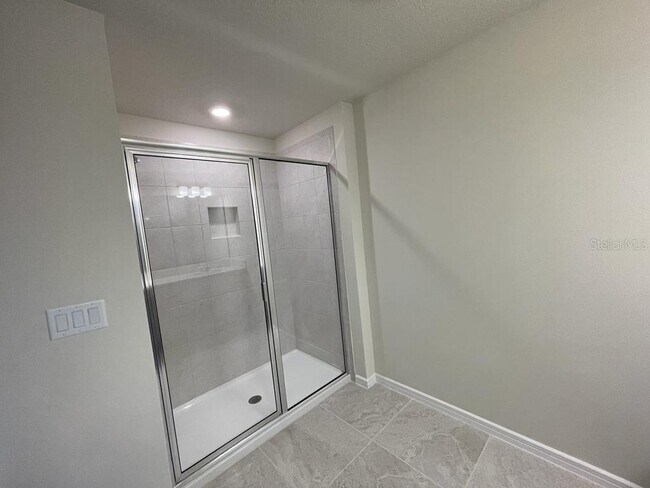 Building Photo - 2760 Bright Bird Ln