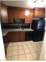 Building Photo - 355 S Elizabeth St