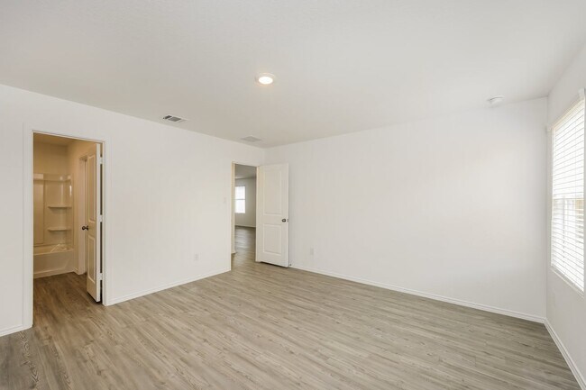 Building Photo - 8810 McCoy Pass