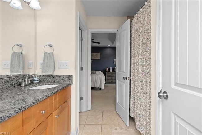 Building Photo - 3424 E Bonner Dr