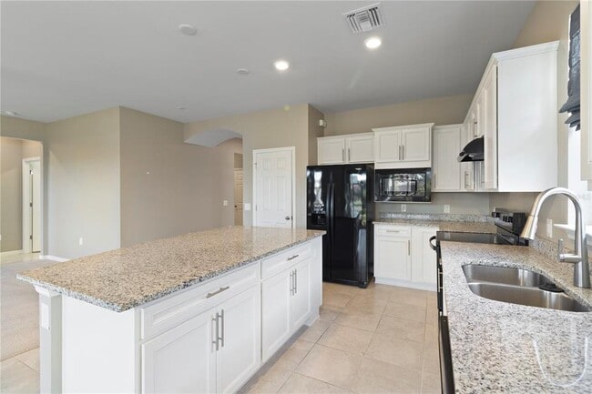 Building Photo - 1530 Hyssop Loop