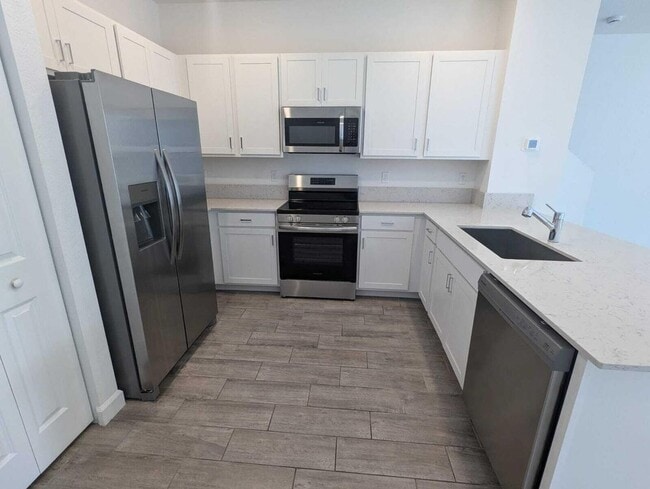 Building Photo - 4351 Pond Lily Ln