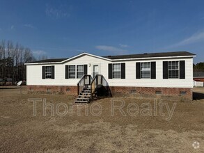 Building Photo - 56 Hemlock Ln