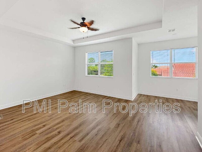 Building Photo - 3001 Strada Court