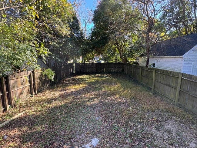 Building Photo - 1316 22nd St