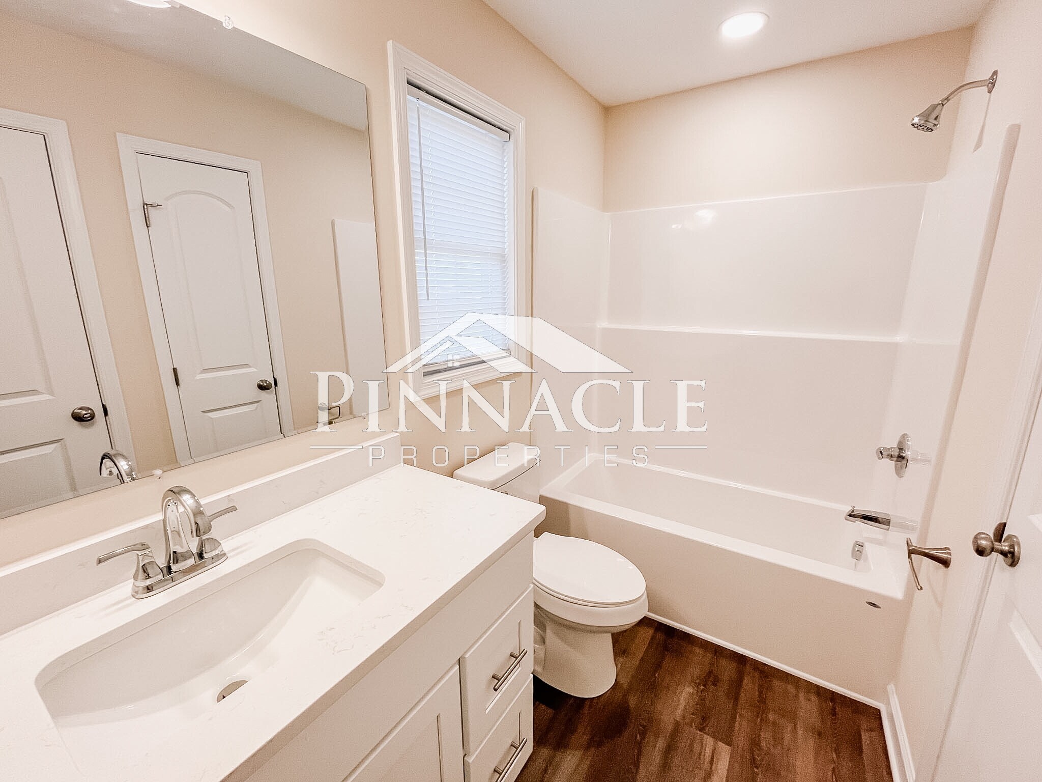 Building Photo - 209 Munford St