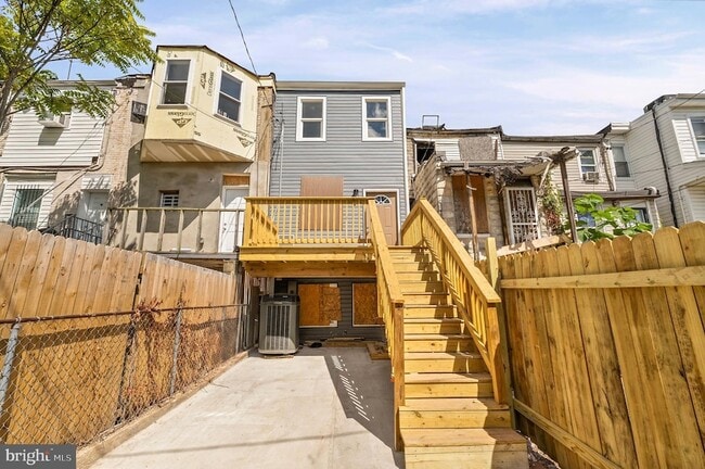 Building Photo - 1607 E Lanvale St