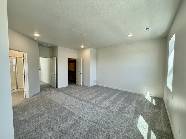 Building Photo - 4883 Coulter Ct