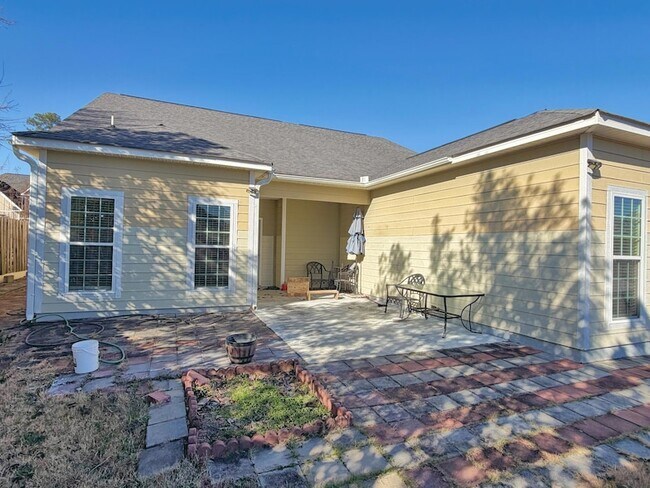 Building Photo - 3024 Margot Ln