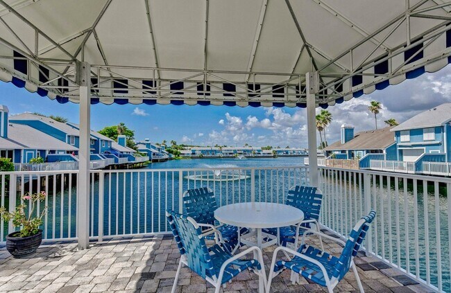 Building Photo - 1521 Ocean Dunes Cir