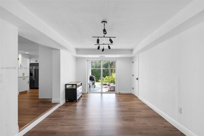 Building Photo - 5930 SW 47th St