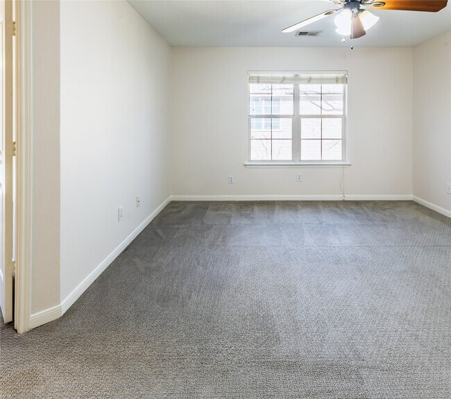 Building Photo - 50 Lightwood Trace Dr