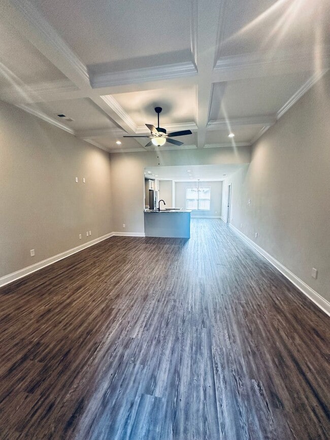 Building Photo - 604 Broderick Cir