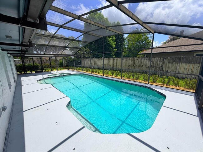 Building Photo - 309 Buttonwood Dr