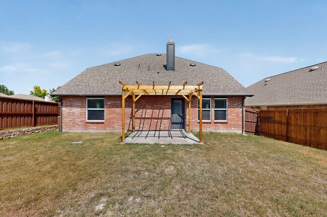 Building Photo - 13291 Guerin Dr