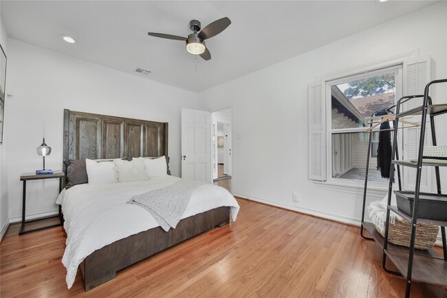 Building Photo - 2223 Dryden Rd