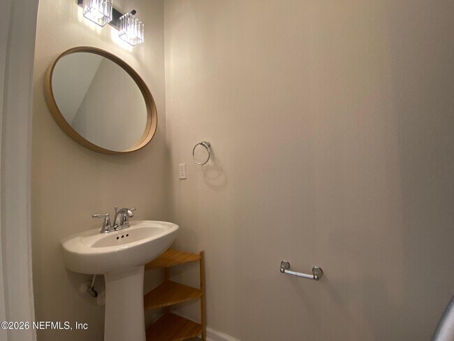 Building Photo - 11312 Estancia Villa Cir