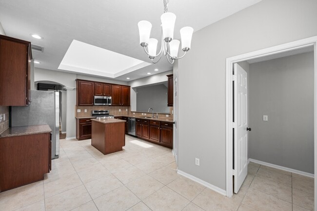 Building Photo - 1855 Silent Shore Ct