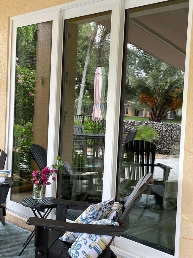 Building Photo - Mediterranean Style Vacation House Minutes from Beaches!