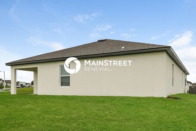 Building Photo - 5 Bedroom Pet-Friendly Home in Mascotte, FL with Main Street Renewal
