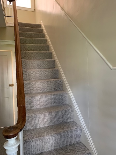 Building Photo - 4 Central St