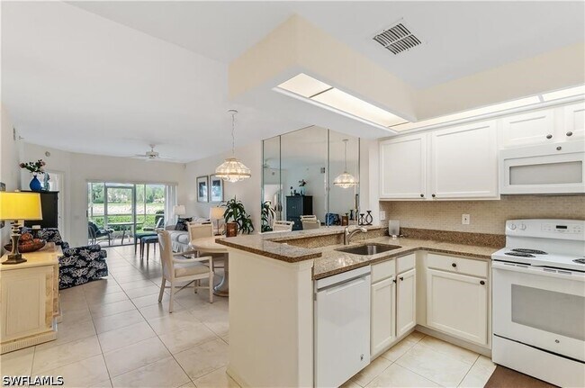 Building Photo - 13640 Worthington Way