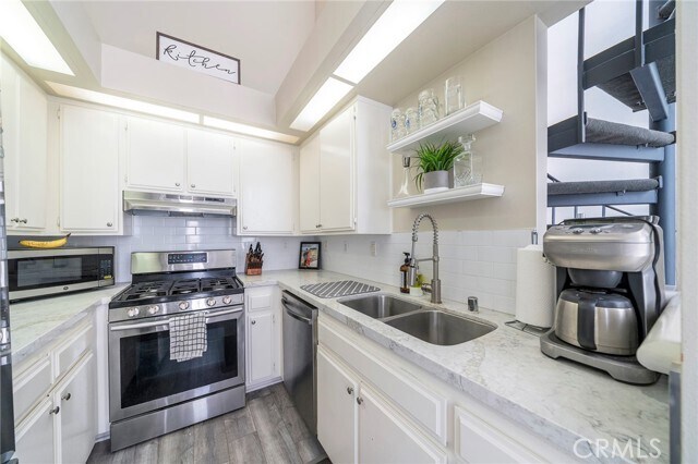 Building Photo - 17202 Corbina Ln