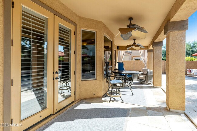 Building Photo - 6419 E Betty Elyse Ln