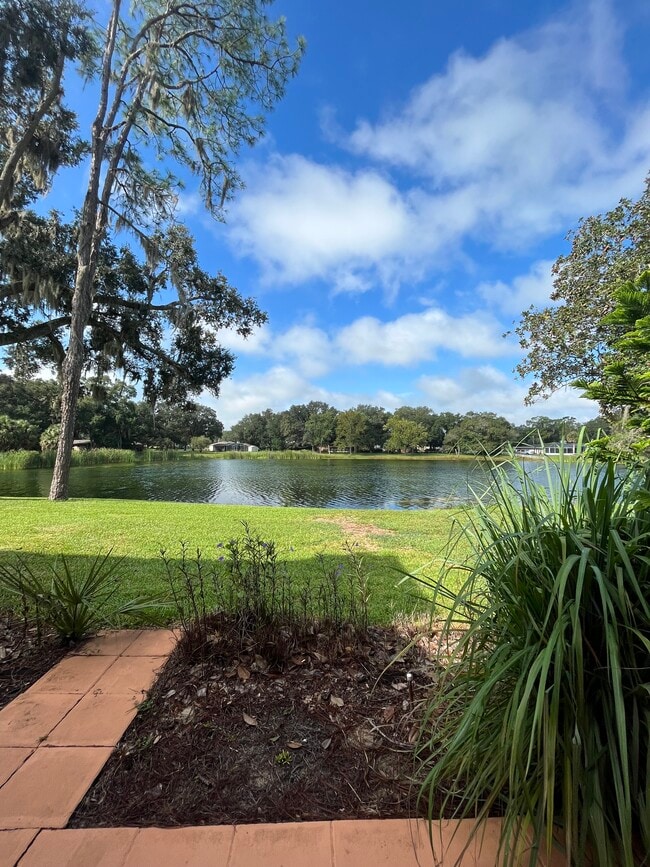 Lake Sparkle - 671 Midway Dr