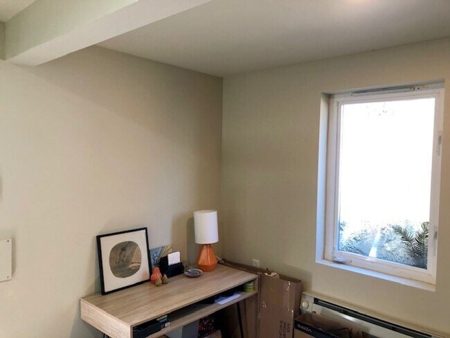 Building Photo - CARTAL DUPLEX