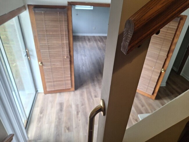 Building Photo - Basement Rancher located in Farragut