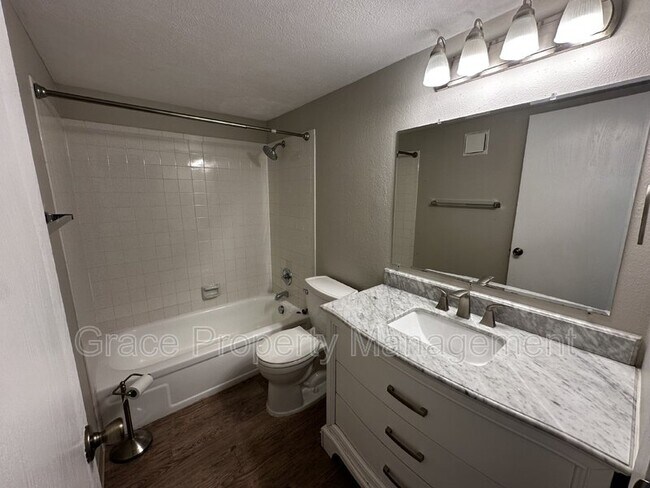 Building Photo - 2740 W 86th Ave