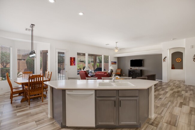 Building Photo - Great Furnished  Rental in Augusta Ranch f...