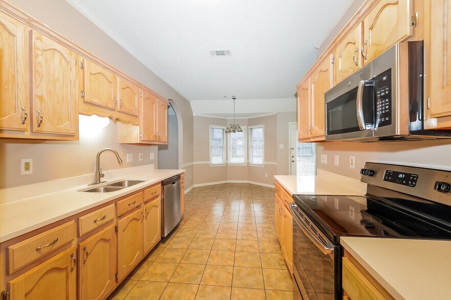 Building Photo - 2582 Hearth Stone Dr
