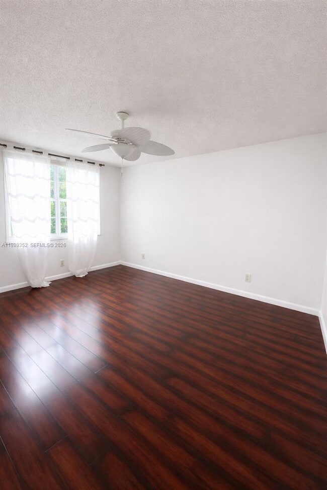 Building Photo - 9330 Lagoon Pl