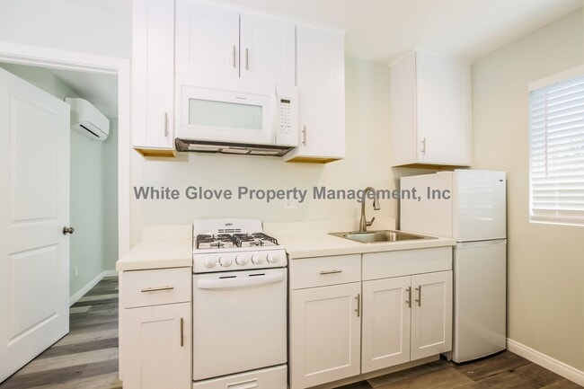 Building Photo - New Build 1 Bedroom Fullerton Back House