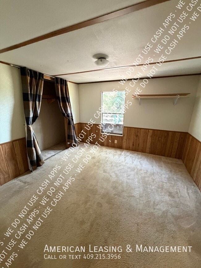 Building Photo - 2307 N John Redditt Dr