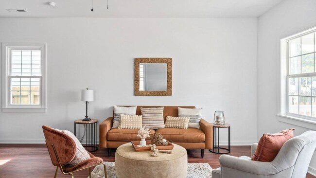 Building Photo - Fully Renovated 3BR House in Richmond